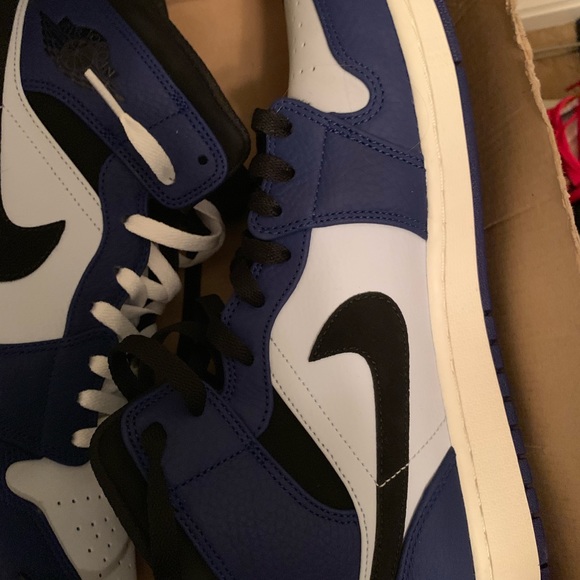 Jordan 1 - Picture 3 of 3